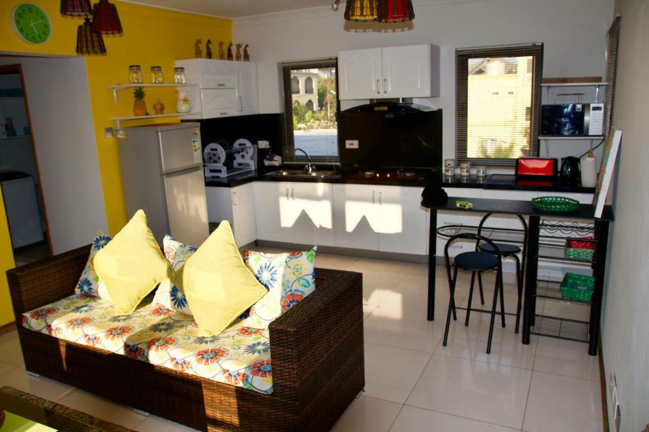 Zanana Penthouse Apartment Flic en Flac Exterior photo